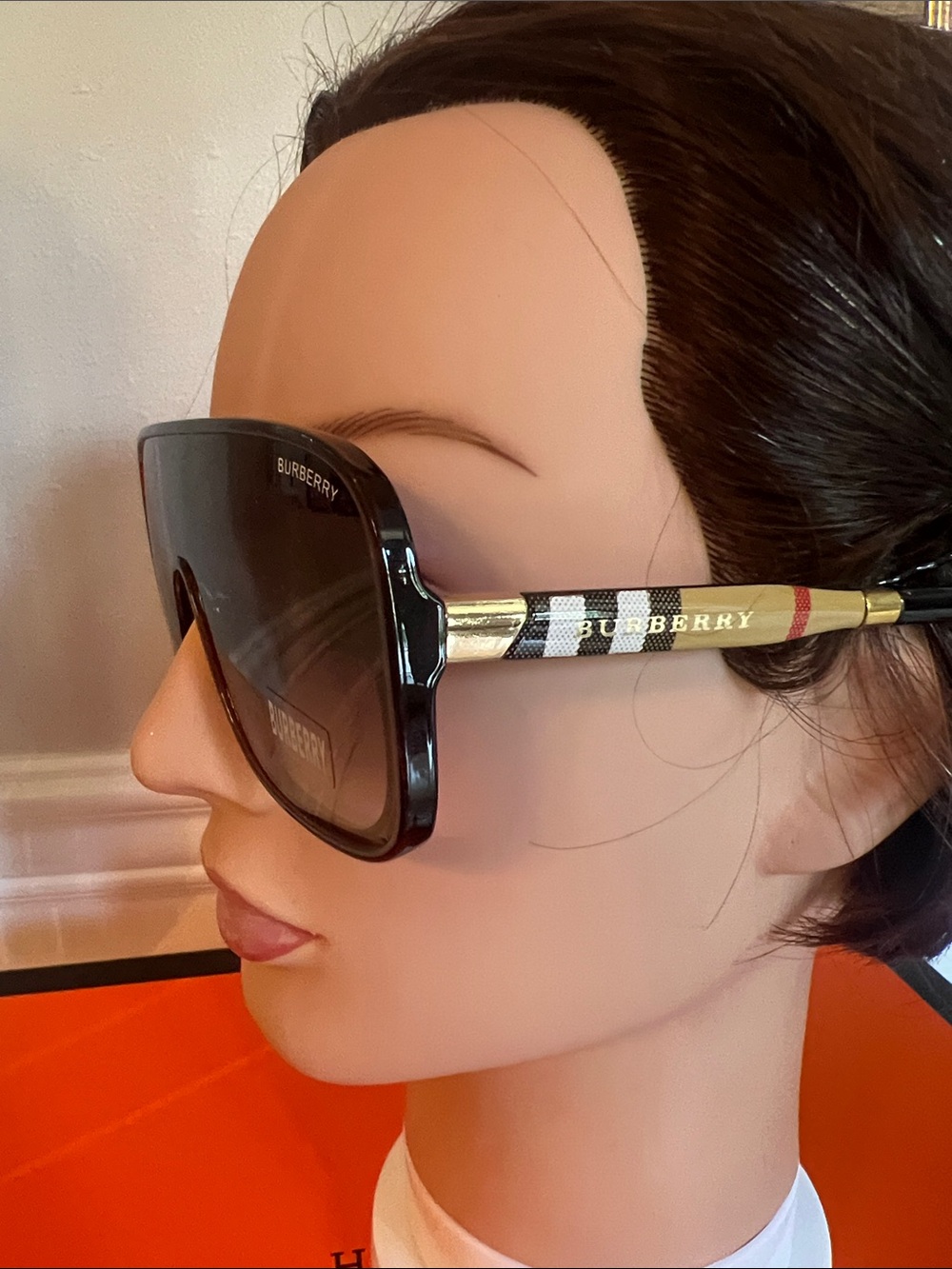 Burberry Black Shield Sunglasses with Beige Check Arms
